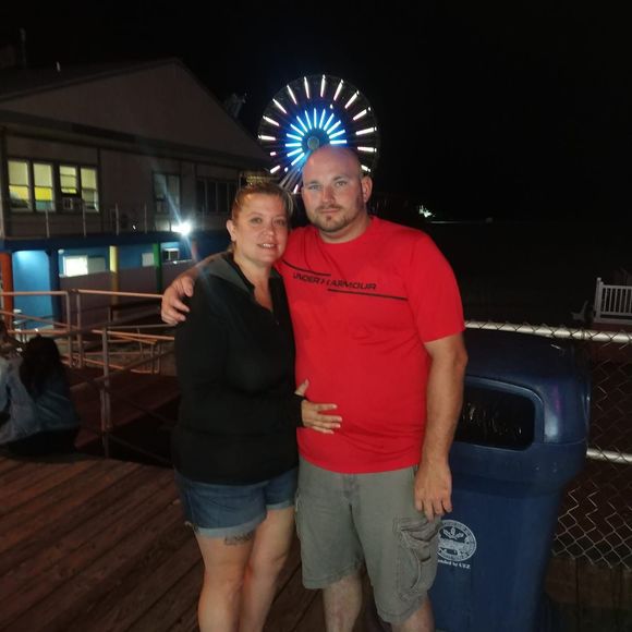 Meet your Posher, Courtney - Picture 1 of 1